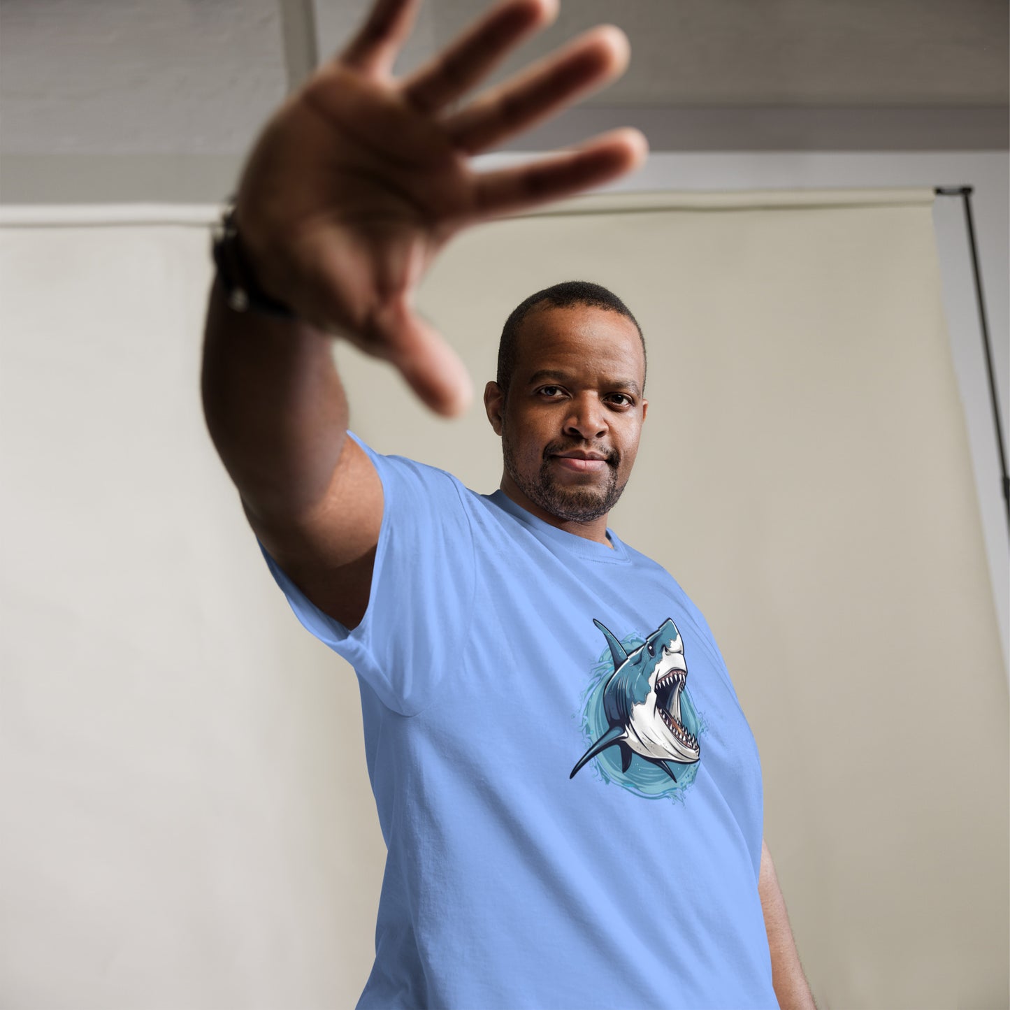 Shark Men's classic tee