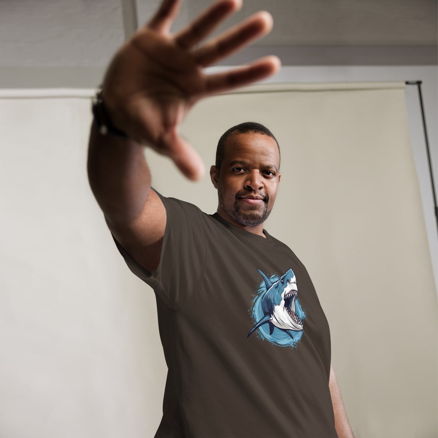 Shark Men's classic tee